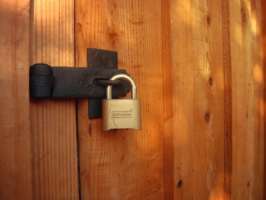Master Lock 176 Resettable Combination Brass Padlock, Supervisory Key Override 2in (51mm) Wide